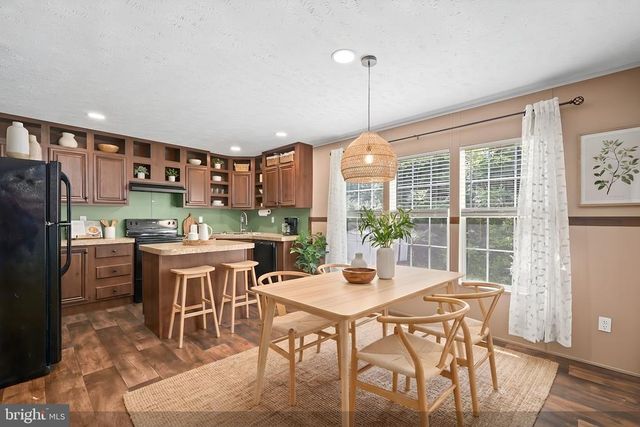 8275 GRANITE SPRINGS RD, Spotsylvania, VA 22551