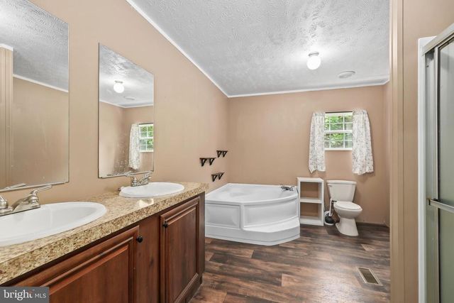 8275 GRANITE SPRINGS RD, Spotsylvania, VA 22551