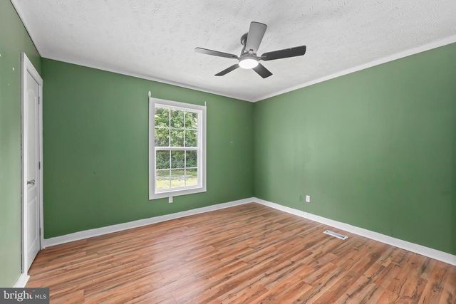 8275 GRANITE SPRINGS RD, Spotsylvania, VA 22551