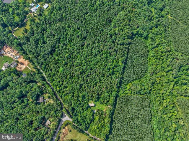 8275 GRANITE SPRINGS RD, Spotsylvania, VA 22551