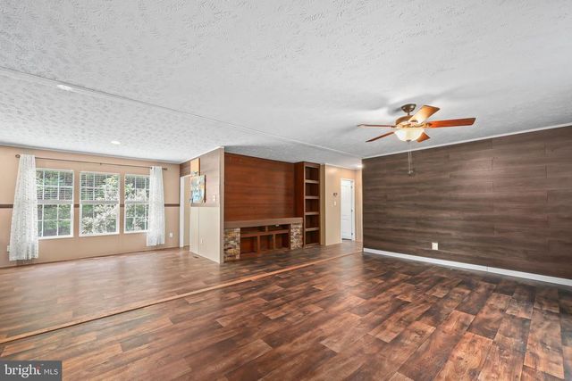 8275 GRANITE SPRINGS RD, Spotsylvania, VA 22551