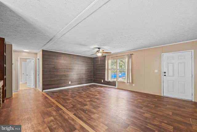 8275 GRANITE SPRINGS RD, Spotsylvania, VA 22551