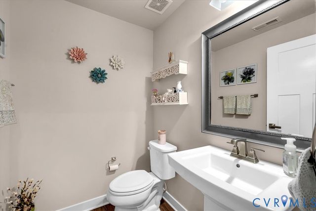 6415 Twin Falls Ct, Moseley, VA 23120