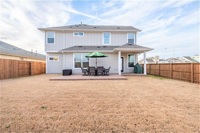 5501 Bonneville BND, Austin, TX 78744