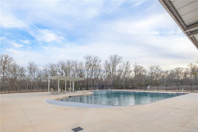 5501 Bonneville BND, Austin, TX 78744