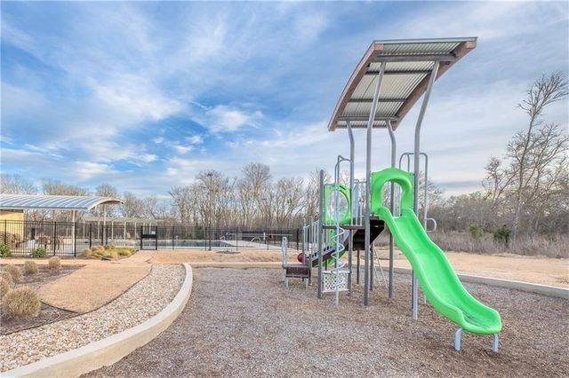 5501 Bonneville BND, Austin, TX 78744