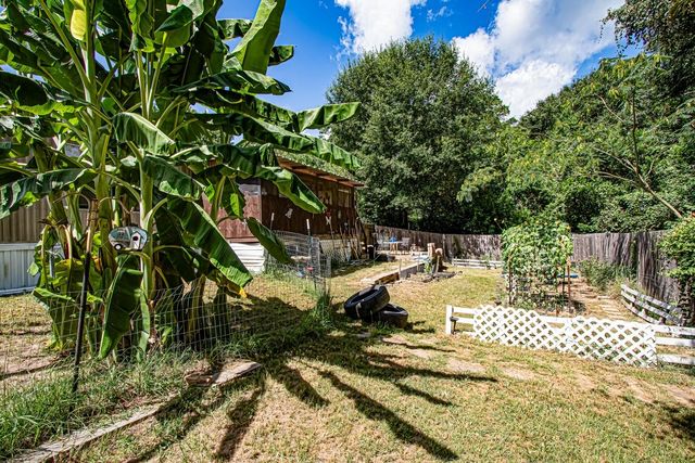 217 Ridgeside, Montgomery, TX 77316