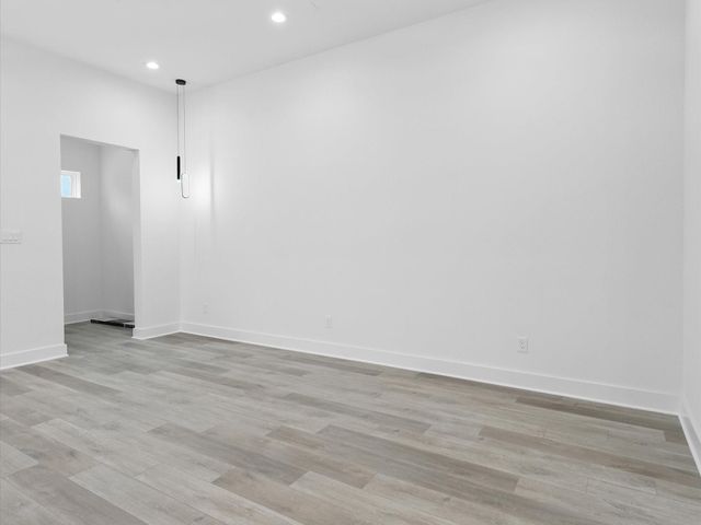 1264 Finnigan Street, Houston, TX 77020