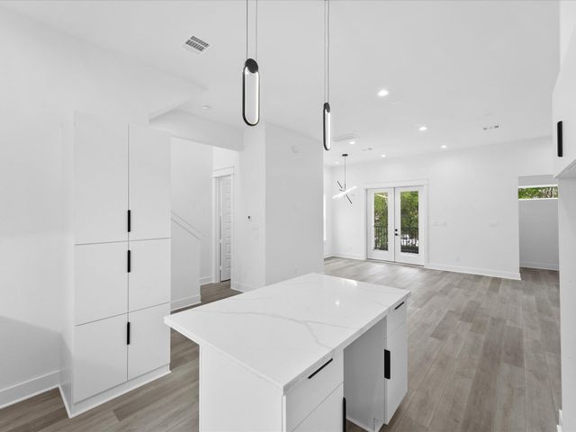 1264 Finnigan Street, Houston, TX 77020