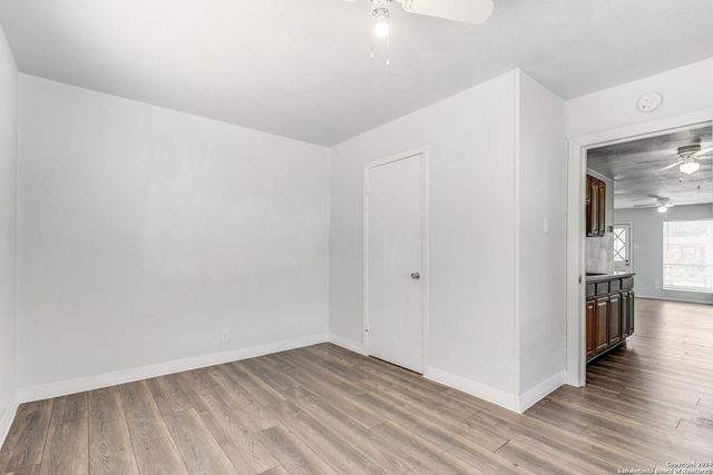 6139 Lawn Valley, San Antonio, TX 78242