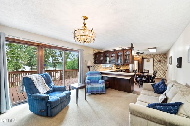 192 Snyder Drive, Johnson City, TN 37615