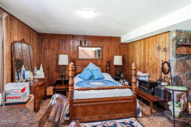 192 Snyder Drive, Johnson City, TN 37615