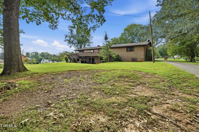 192 Snyder Drive, Johnson City, TN 37615
