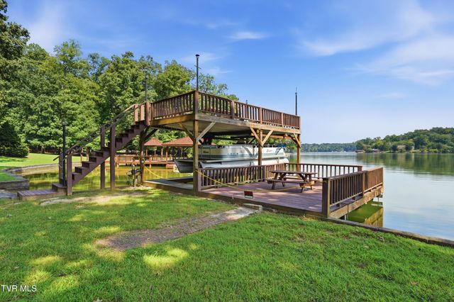 192 Snyder Drive, Johnson City, TN 37615