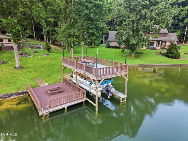 192 Snyder Drive, Johnson City, TN 37615