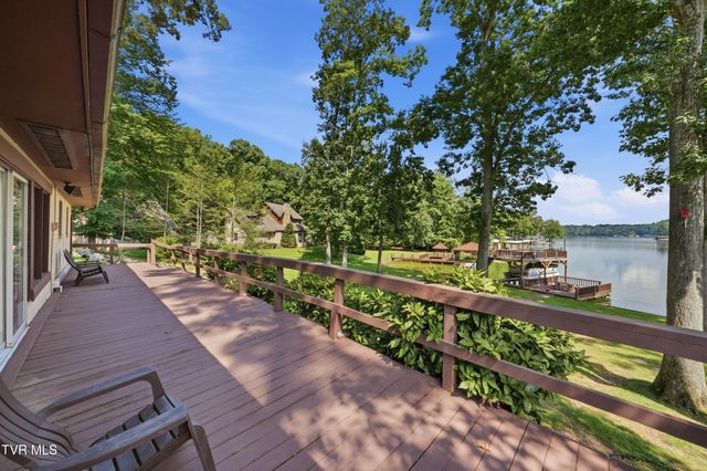 192 Snyder Drive, Johnson City, TN 37615