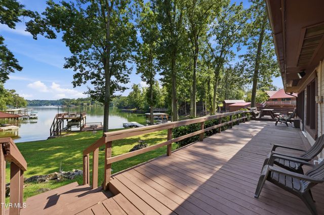 192 Snyder Drive, Johnson City, TN 37615