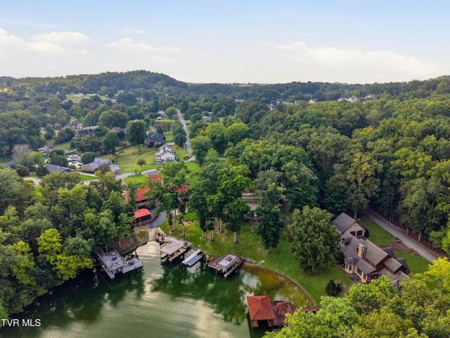 192 Snyder Drive, Johnson City, TN 37615