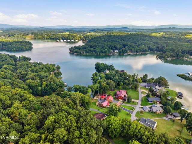 192 Snyder Drive, Johnson City, TN 37615