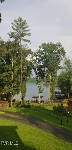 192 Snyder Drive, Johnson City, TN 37615