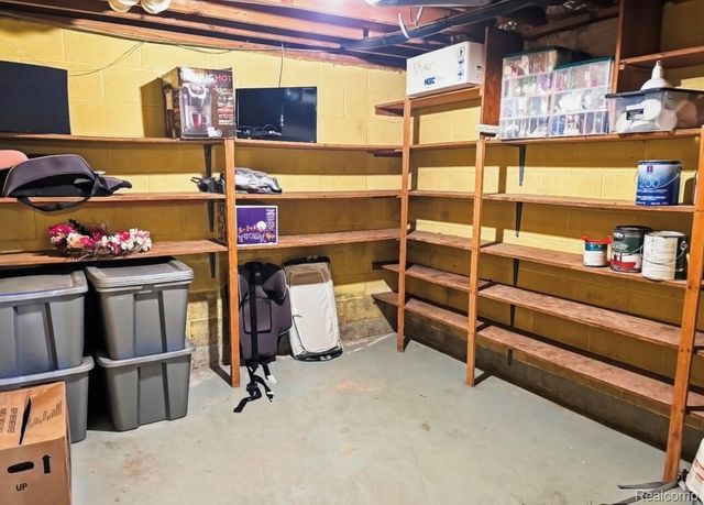 3835 N Graham Road, Thomas Township, MI 48623