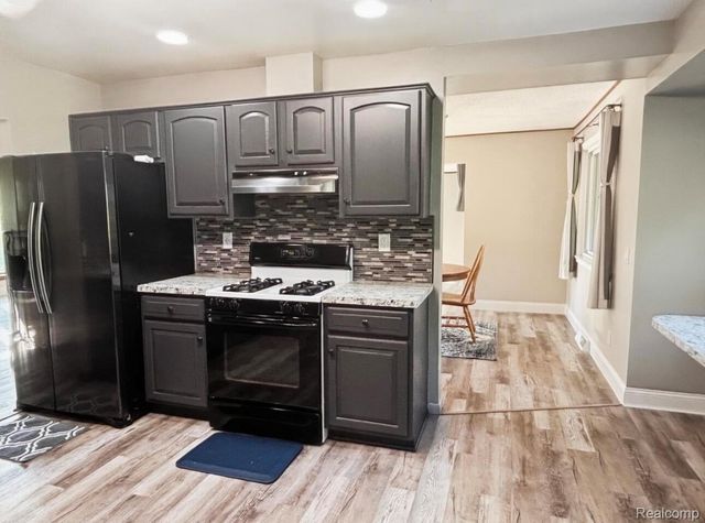 3835 N Graham Road, Thomas Township, MI 48623