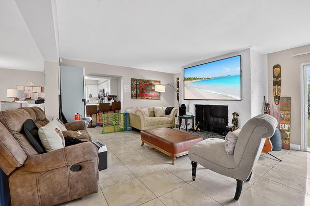5801 NW 14th Court, Sunrise, FL 33313