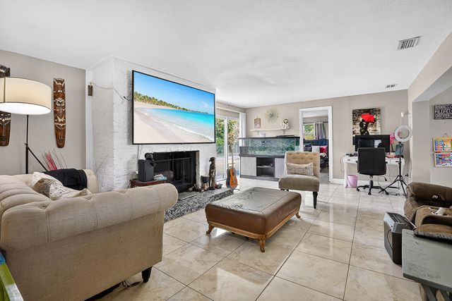 5801 NW 14th Court, Sunrise, FL 33313