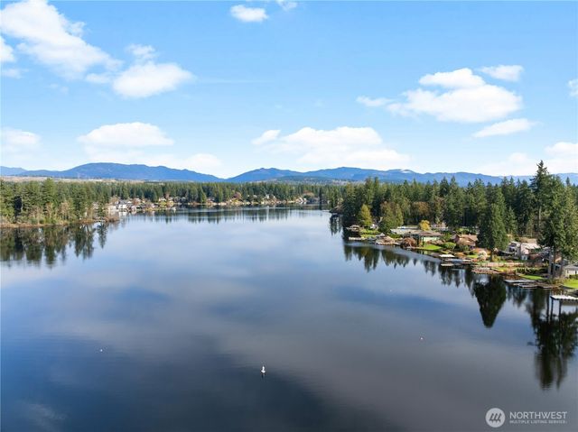 28911 220th Place SE, Black Diamond, WA 98010