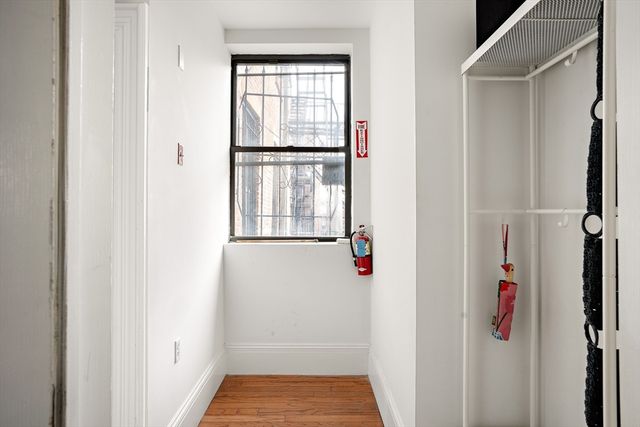 565 Massachusetts Ave. 4, Boston, MA 02118