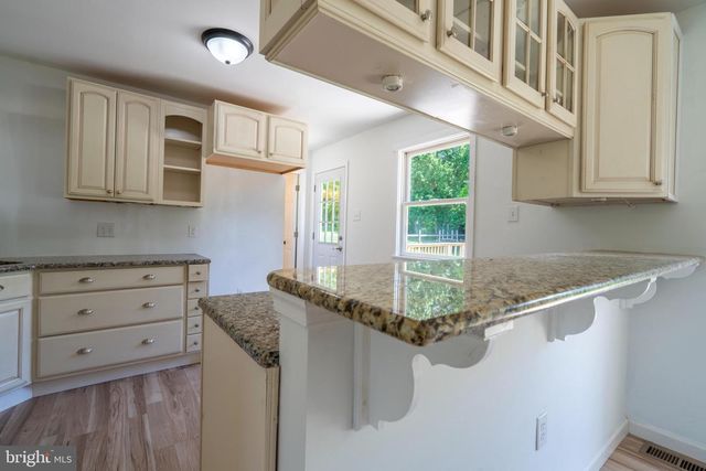 1180 STATION RD, Palm, PA 18070