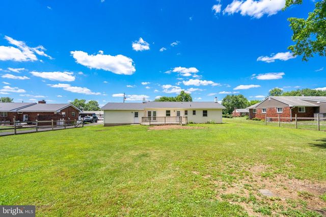 1180 STATION RD, Palm, PA 18070