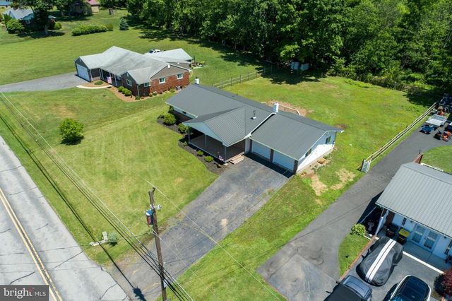 1180 STATION RD, Palm, PA 18070