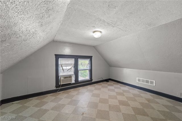 3334 W 82nd Street, Cleveland, OH 44102