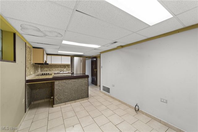 3334 W 82nd Street, Cleveland, OH 44102