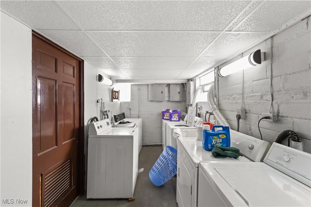 3334 W 82nd Street, Cleveland, OH 44102