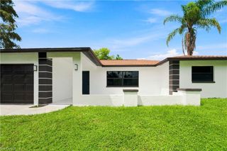 3055 53rd ST SW, Naples, FL 34116