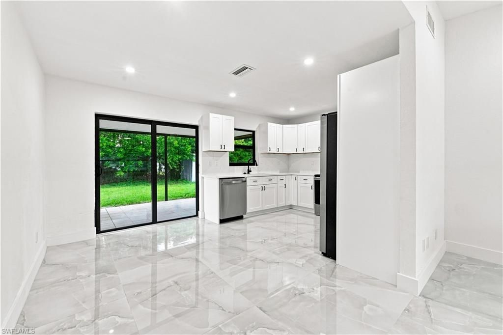 3055 53rd ST SW, NAPLES, FL 34116 — photo 4