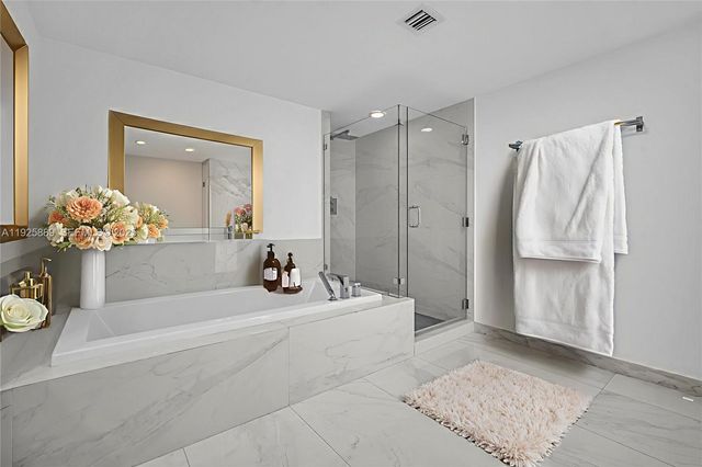 400 Sunny Isles Blvd 1519, Sunny Isles Beach, FL 33160