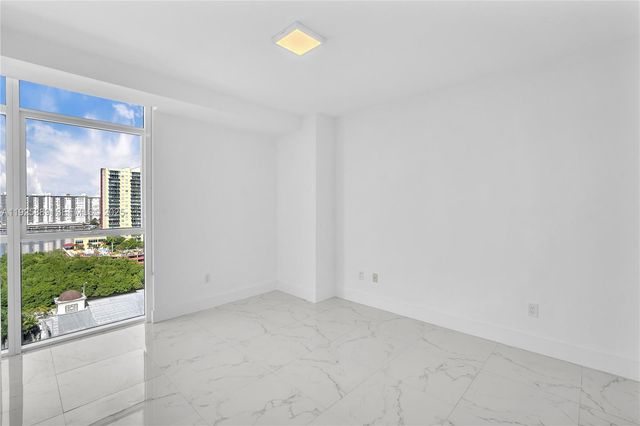 400 Sunny Isles Blvd 1519, Sunny Isles Beach, FL 33160