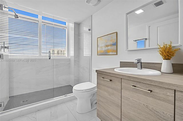 400 Sunny Isles Blvd 1519, Sunny Isles Beach, FL 33160