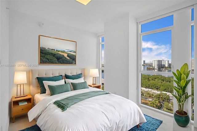 400 Sunny Isles Blvd 1519, Sunny Isles Beach, FL 33160