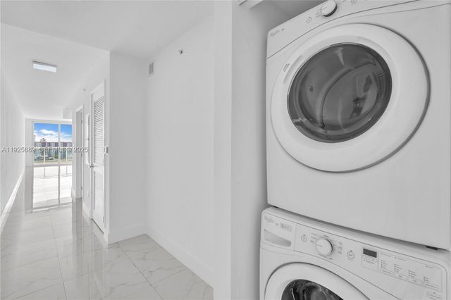 400 Sunny Isles Blvd 1519, Sunny Isles Beach, FL 33160