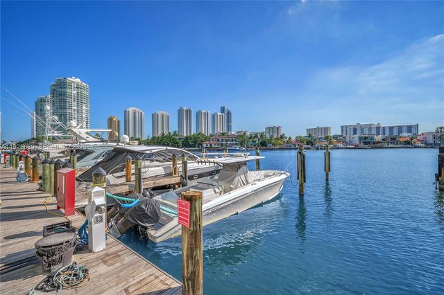 400 Sunny Isles Blvd 1519, Sunny Isles Beach, FL 33160