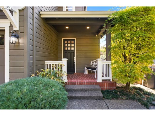 1610 OAK St, Lake Oswego, OR 97034