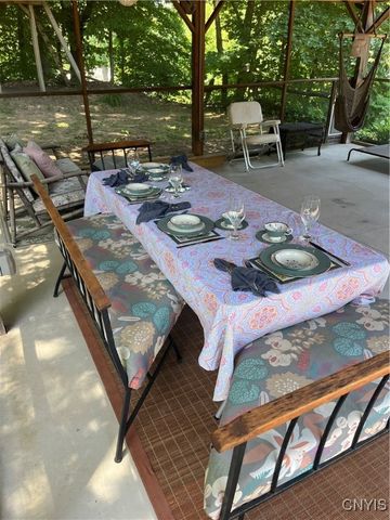 75 Aldrich Lane, Schroeppel, NY 13132