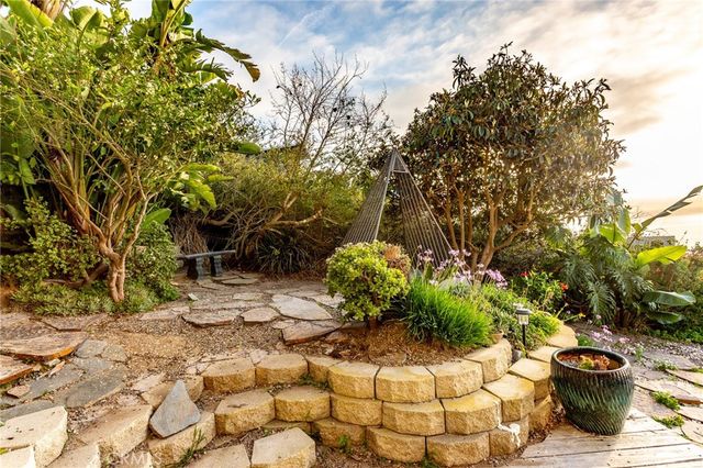 805 Katella, Laguna Beach, CA 92651