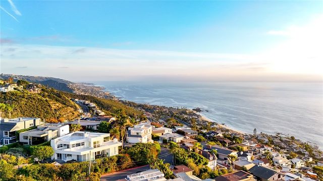 805 Katella, Laguna Beach, CA 92651
