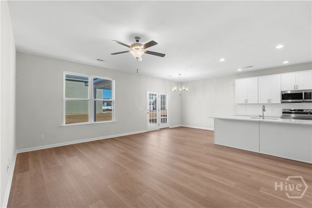 734 Highland Circle, Richmond Hill, GA 31324