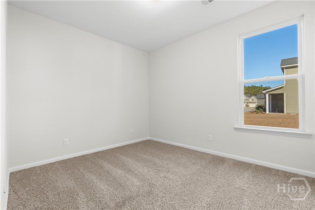 Image 18 of property listing at 734 Highland Circle, Richmond Hill, GA 31324